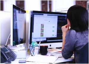 Các doanh nghiệp công nghệ đang đẩy mạnh cho thuê bản quyền phần mềm để hạn chế vi phạm.